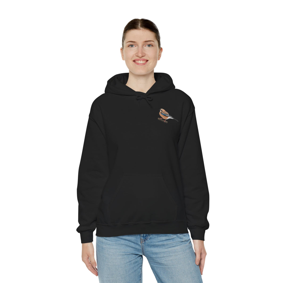 Eichelhäher Hoodie – Minimalistischer Kapuzenpullover mit kleinem Brustmotiv für Waldfreunde
