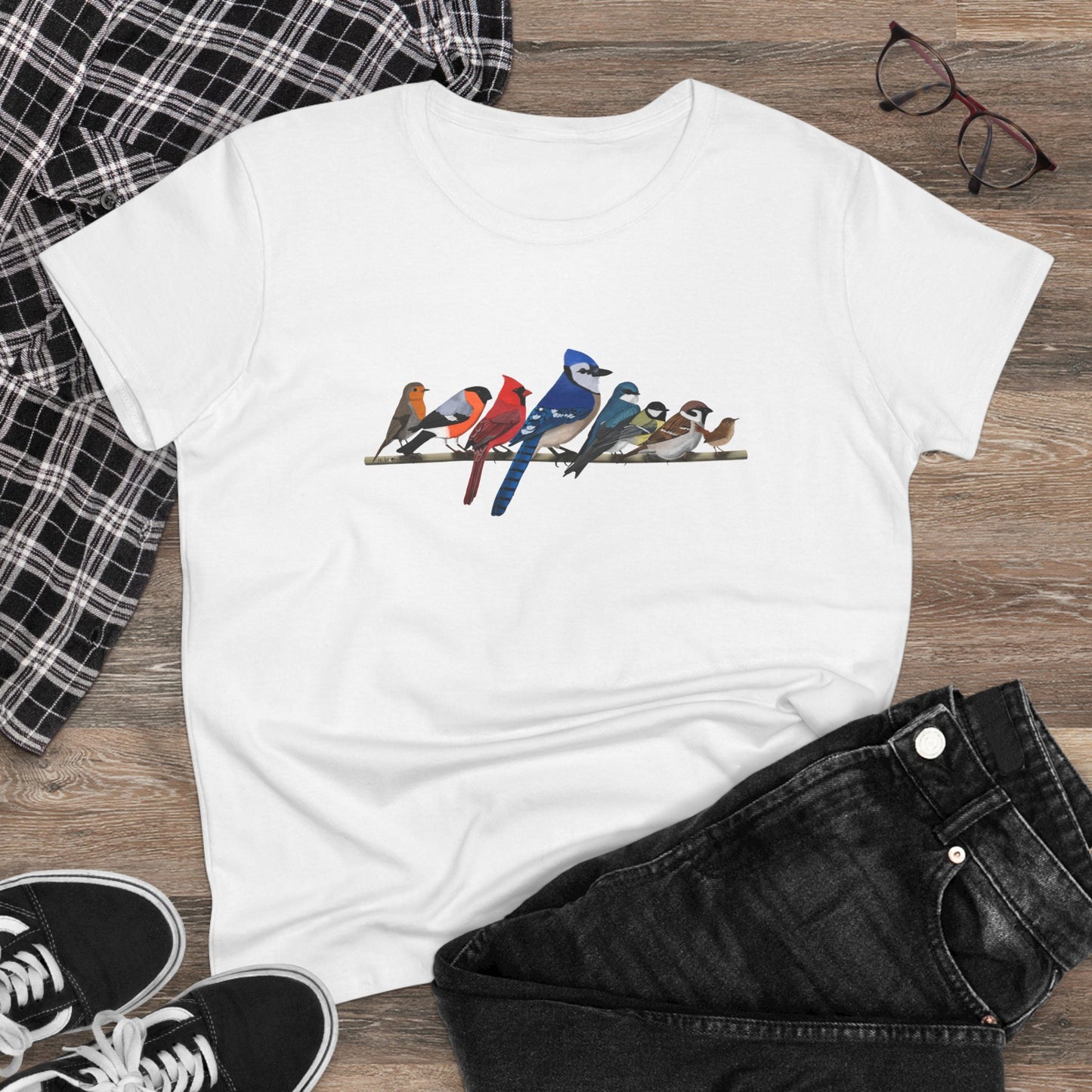 Birds on a Branch Blue Jay Cardinal Bullfinch Bird Design for Birdwatchers and Bird Lovers Women's T-Shirt