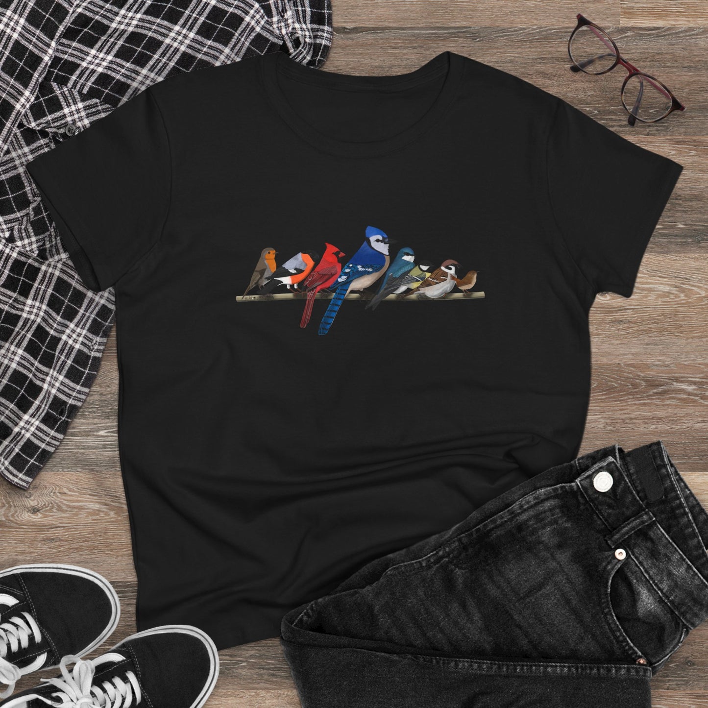 Birds on a Branch Blue Jay Cardinal Bullfinch Bird Design for Birdwatchers and Bird Lovers Women's T-Shirt