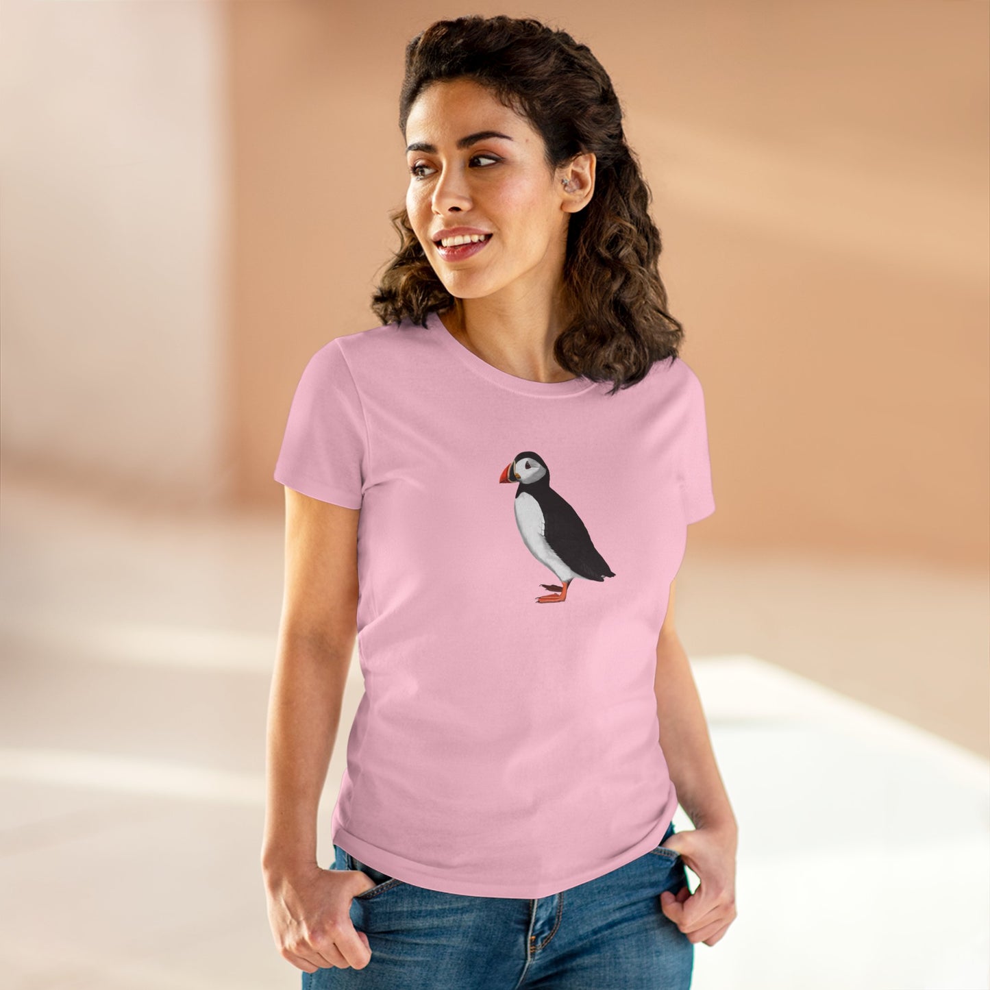 Puffin Bird Design for Birdwatchers and Bird Lovers Women's T-Shirt