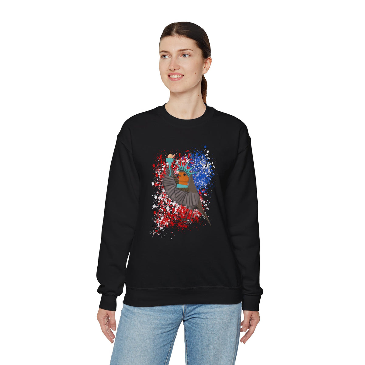 Robin 4th of July Sweatshirt Statue of Liberty Bird Watcher