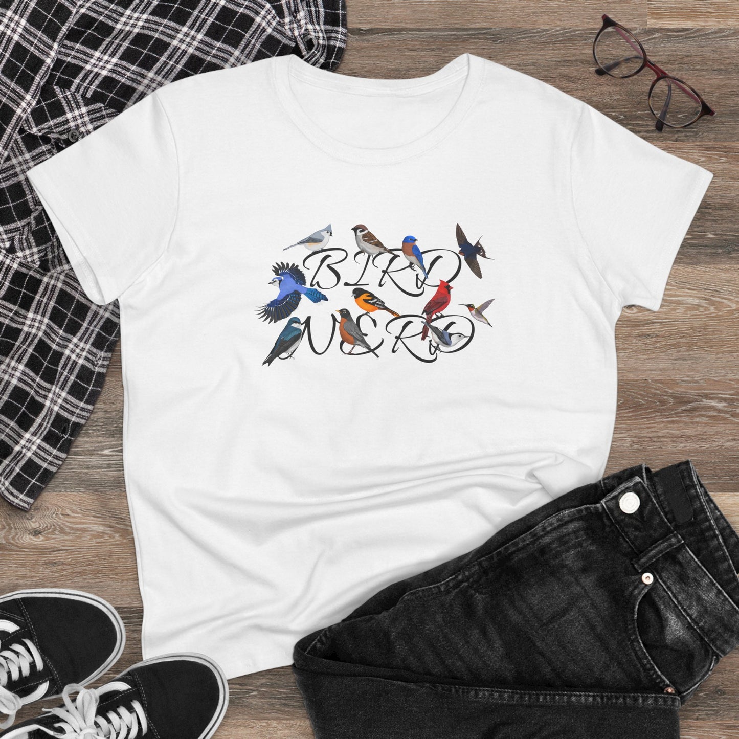 Bird Nerd Blue Jay Cardinal Bluebird Bird Design for Birdwatchers and Bird Lovers Women's T-Shirt