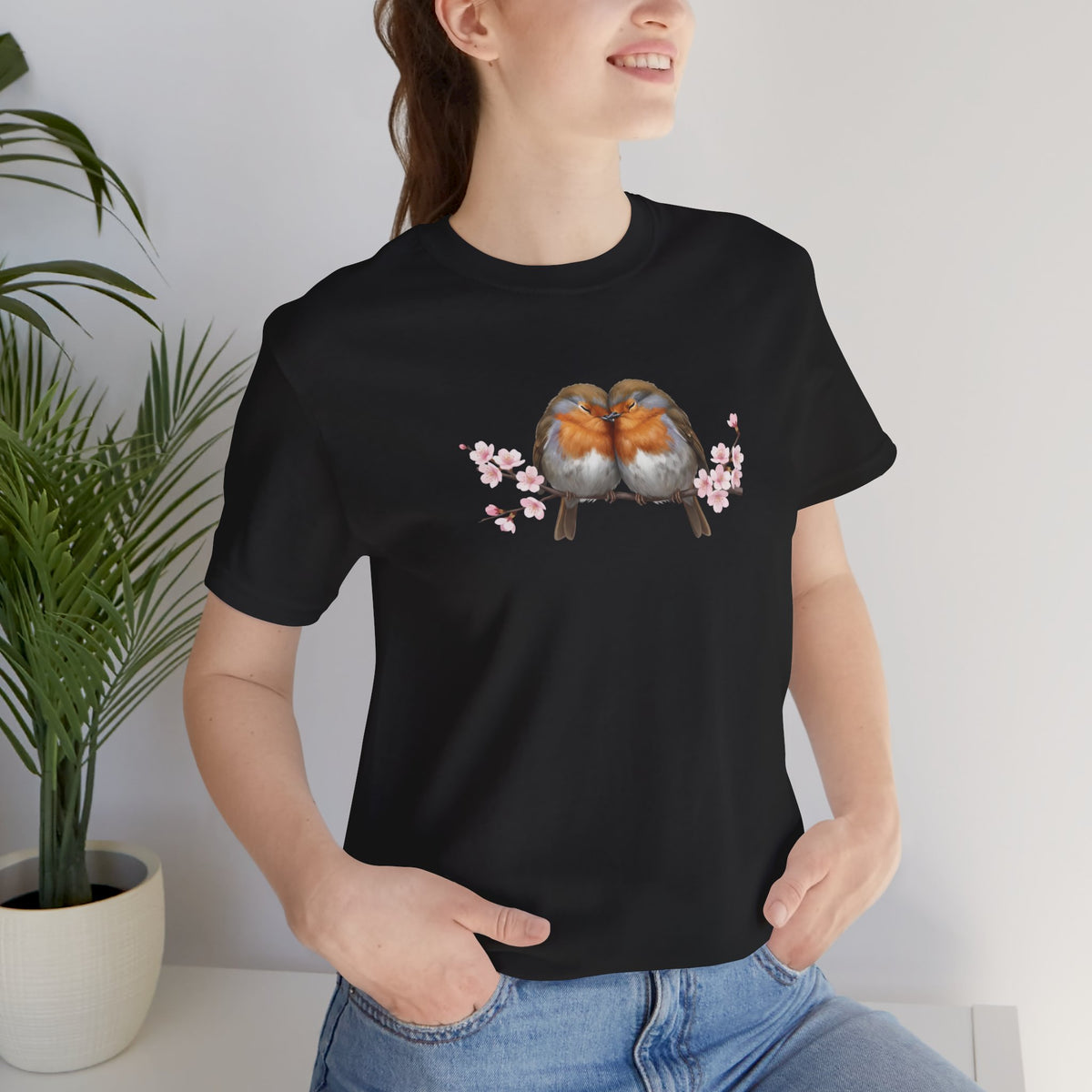 T-Shirt "Lovebirds" – Dolce Motivo Pettirossi & Fiori di Ciliegio