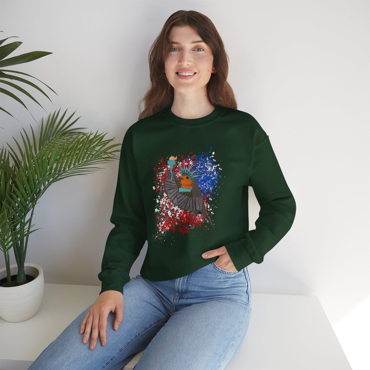 Robin 4th of July Sweatshirt Statue of Liberty Bird Watcher