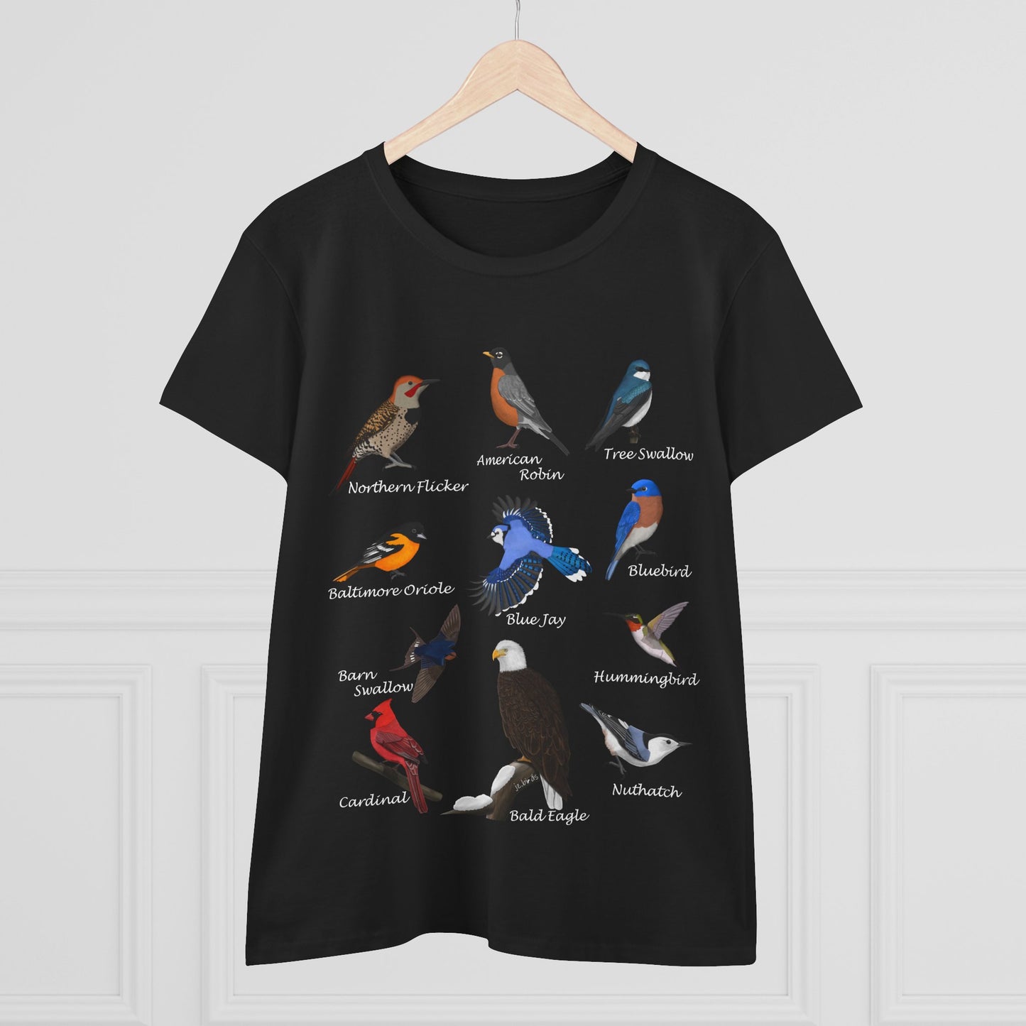 Birds of America Blue Jay Cardinal Bald Eagle Oriole Bird Design for Birdwatchers and Bird Lovers Women's T-Shirt