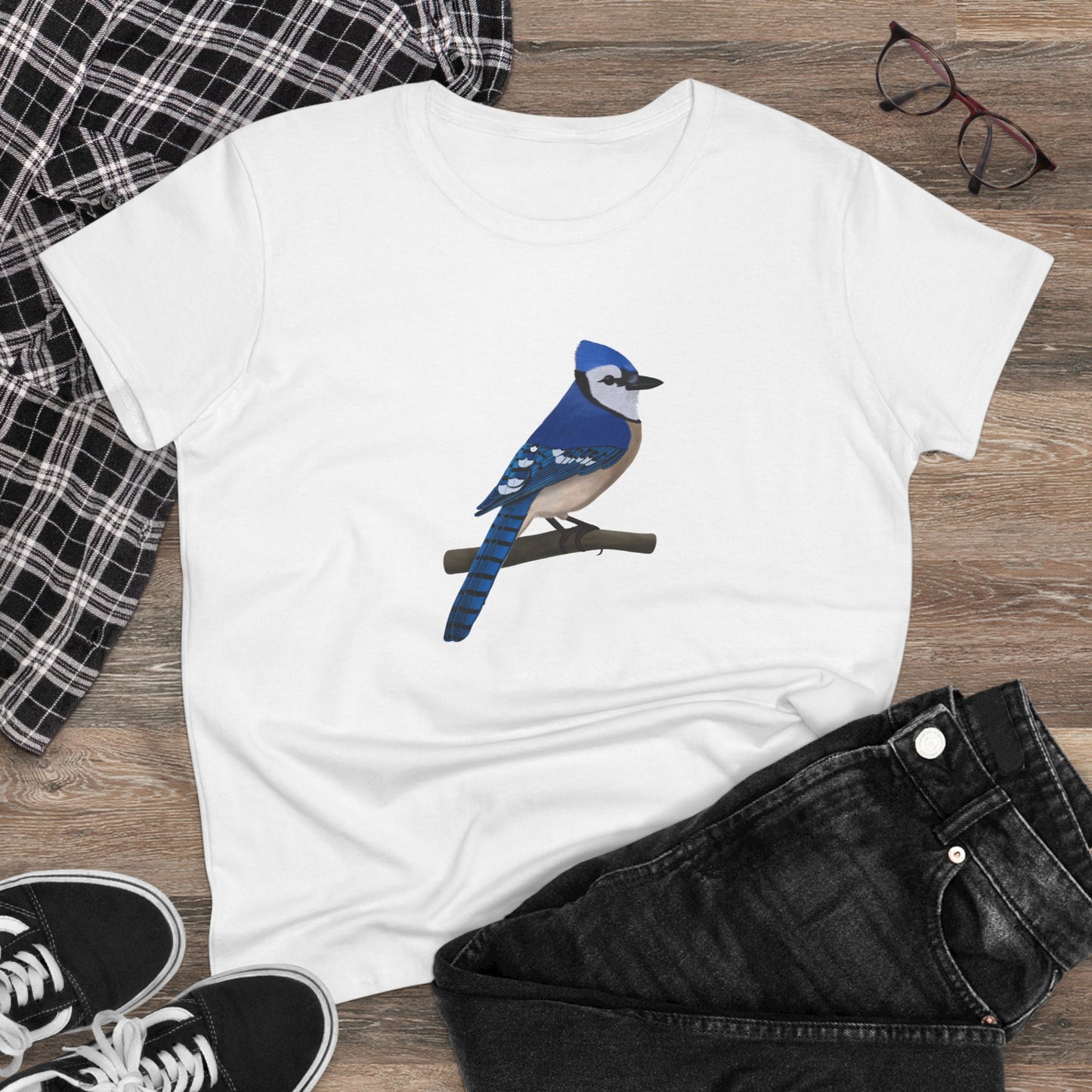 Blue Jay Bird Design for Birdwatchers and Bird Lovers Women's T-Shirt