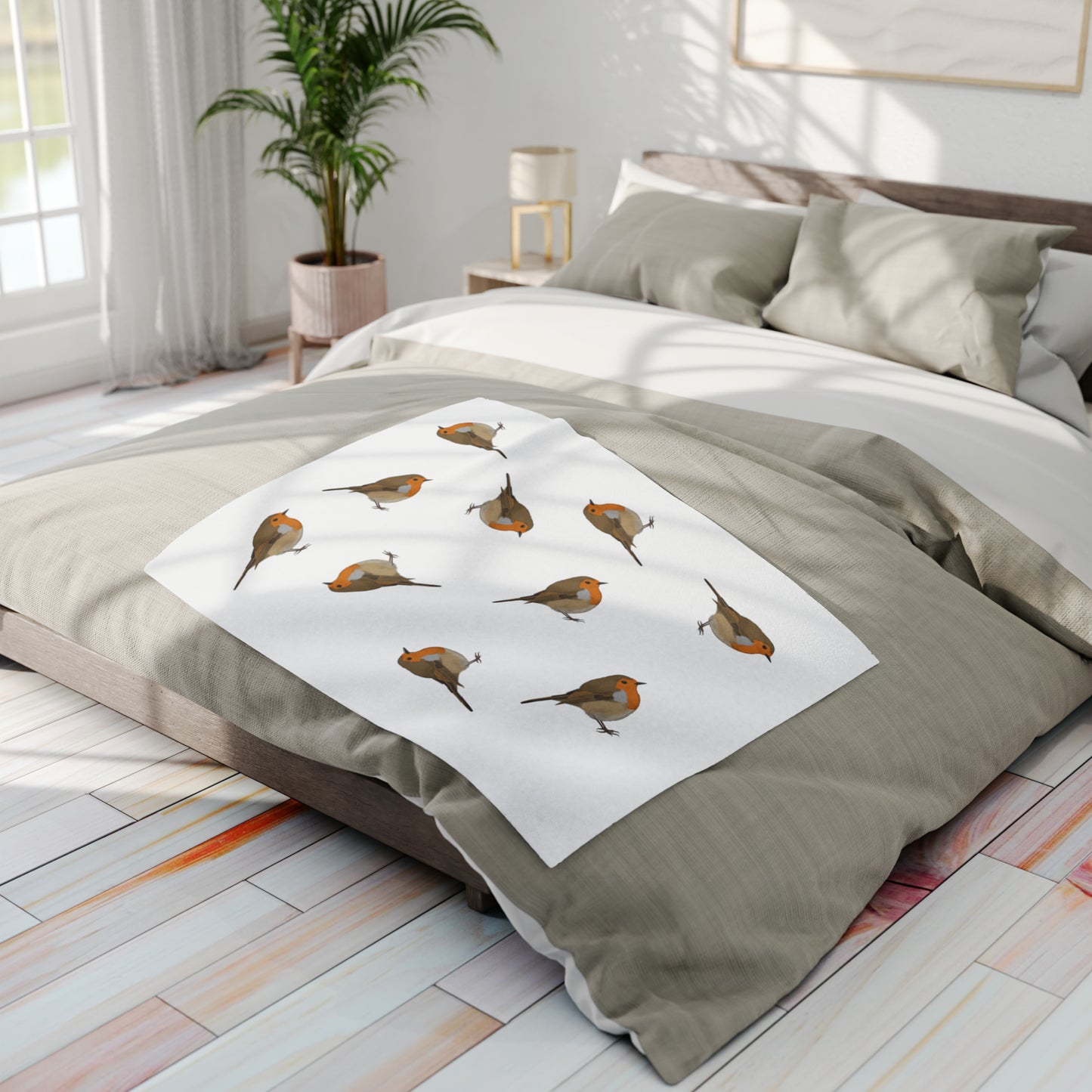 Robin Bird Arctic Fleece Blanket White