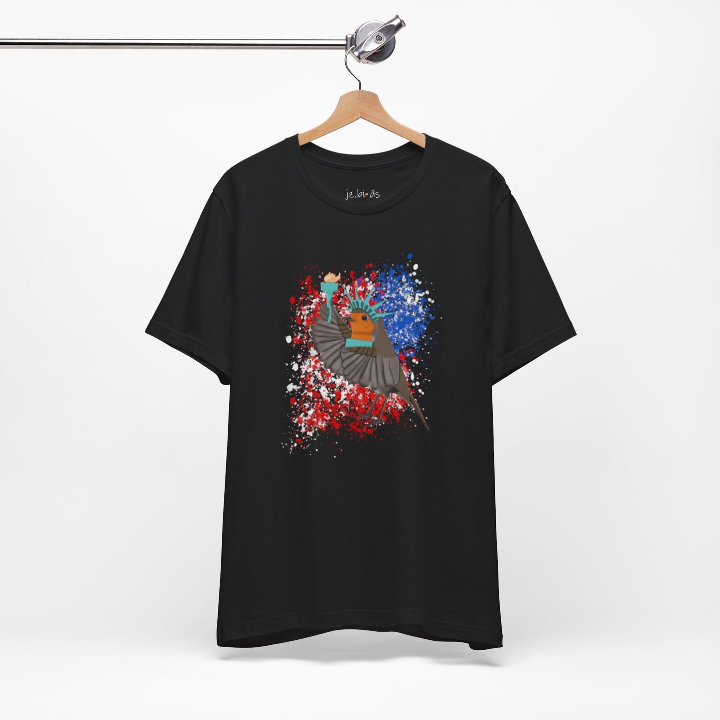 Robin 4th of July Independence Day Statue of Liberty Bird T-Shirt