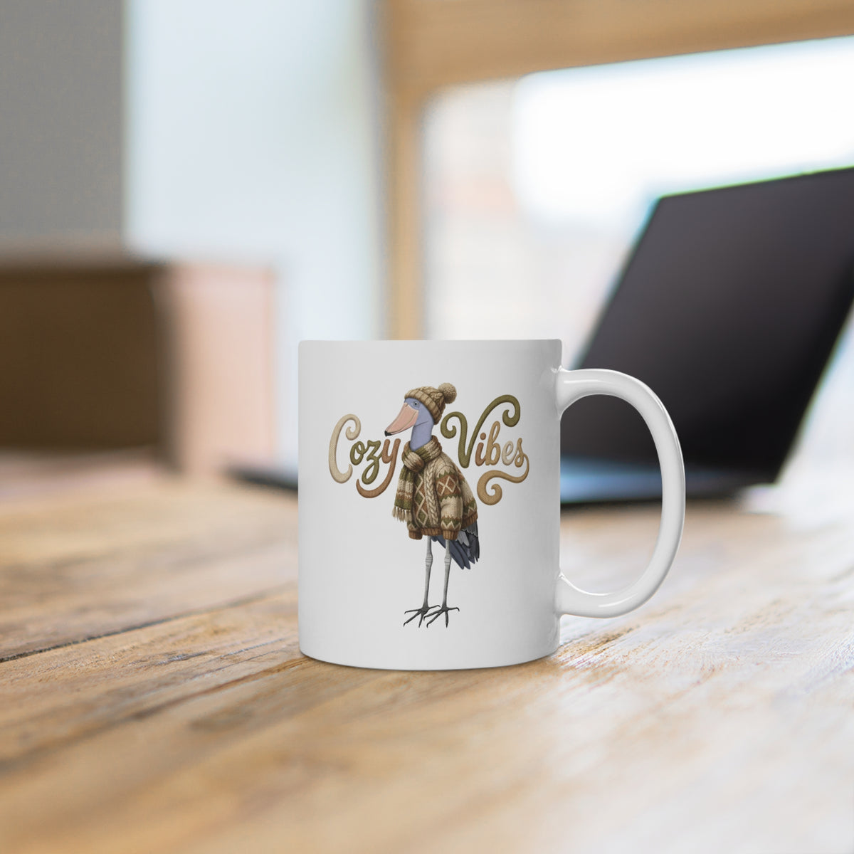Schuhschnabel mit Strickpullover Weihnachtliche Tasse Vogelmotiv Cozy Vibes – Ideal für Kakao & Kaffee – 11 oz,