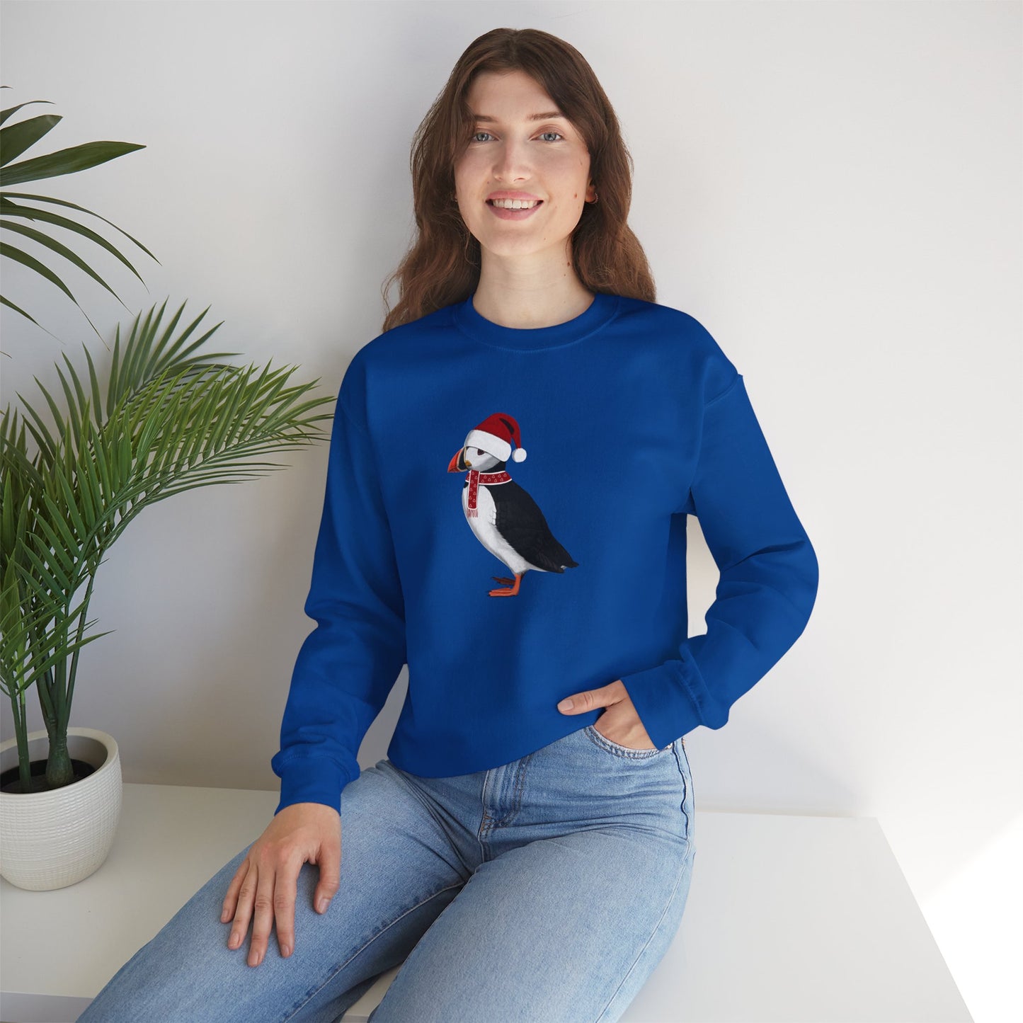 Puffin with Christmas Hat Bird Birdwatcher Sweatshirt