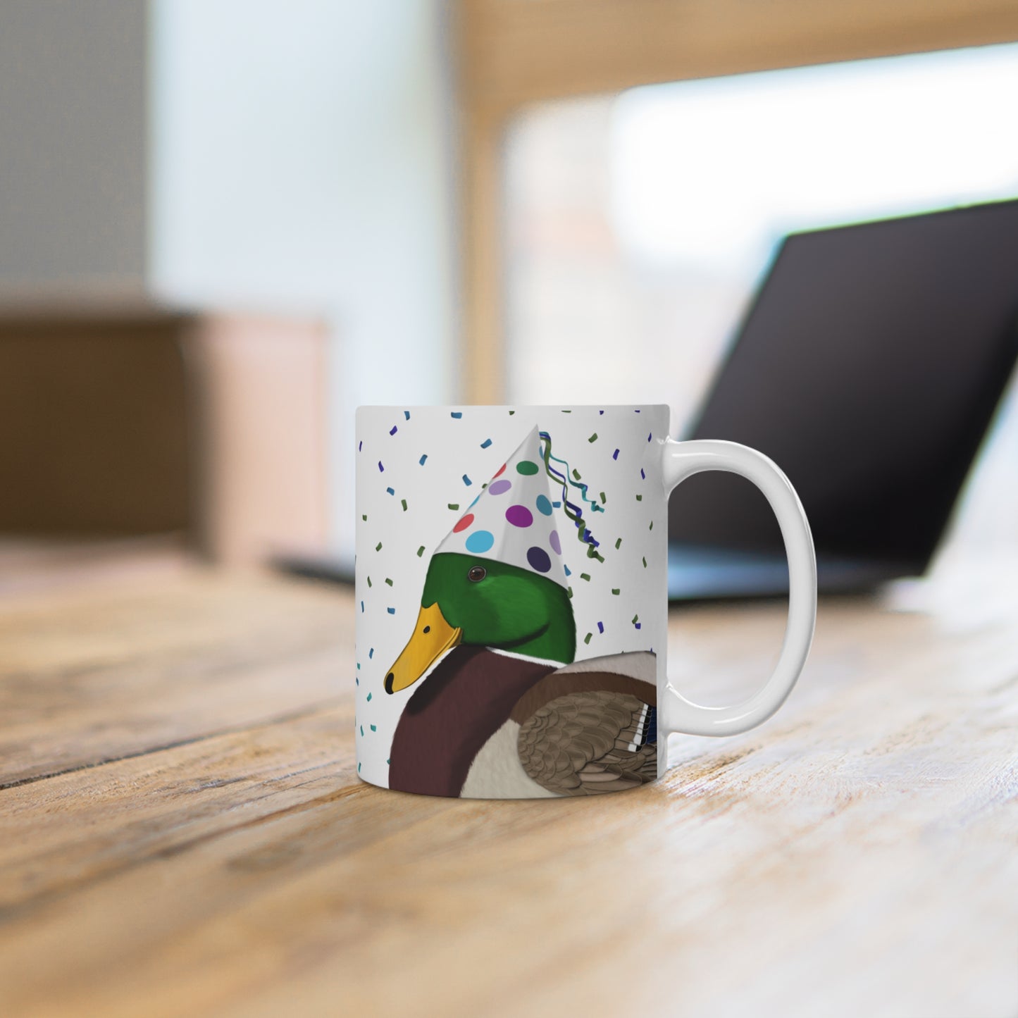 Ente feiert Geburtstag mit Partyhut und Konfetti Vogel Tasse