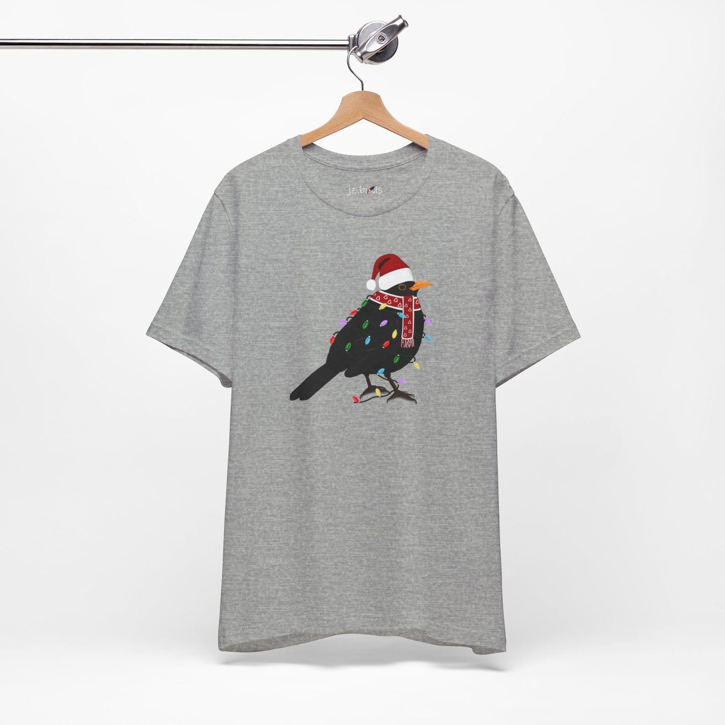 Blackbird with Fairy Lights Christmas Bird T-Shirt