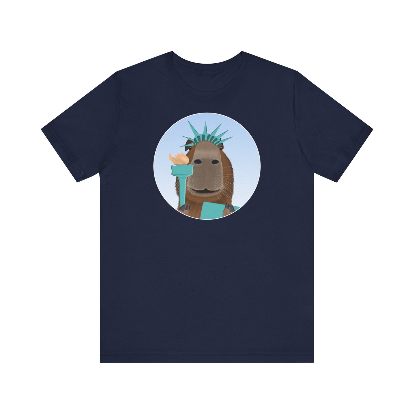 Capybara als Freiheitsstatue mit Krone und Tafel Lustiges T-Shirt für Capybara-Freunde