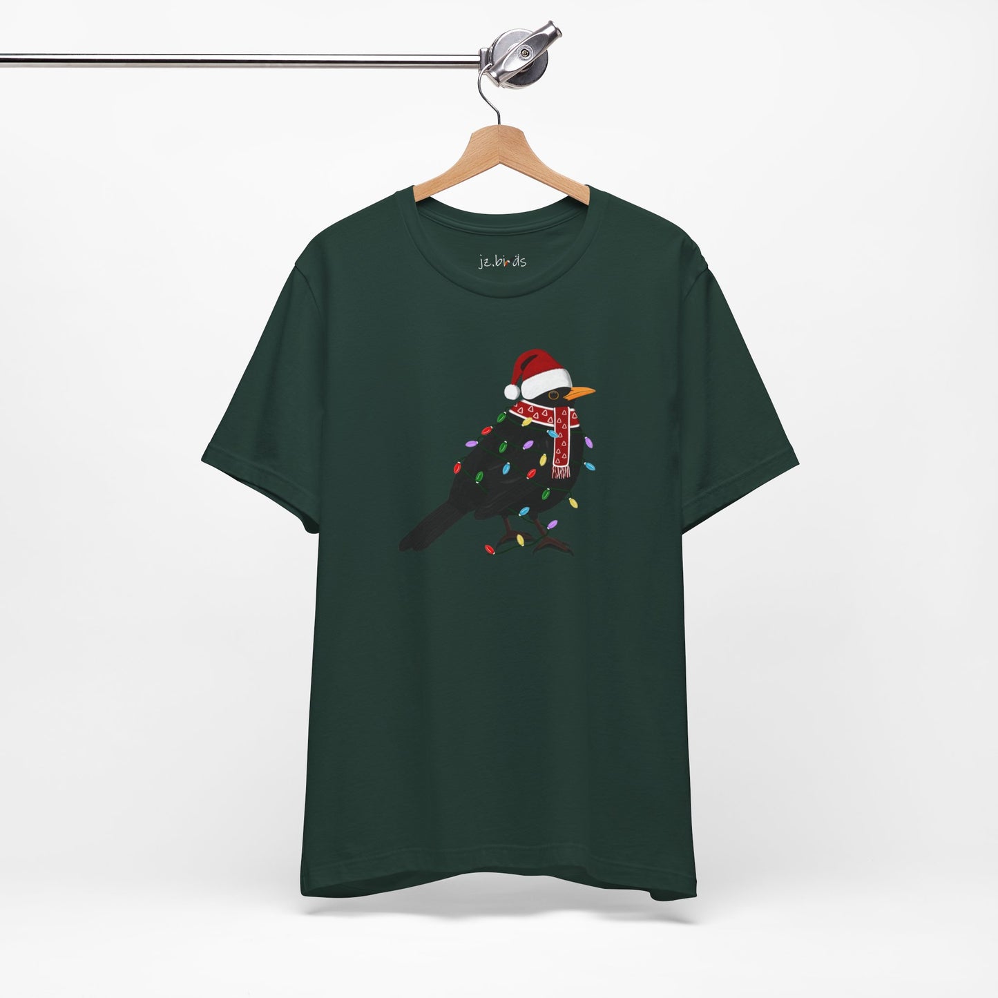 Blackbird with Fairy Lights Christmas Bird T-Shirt