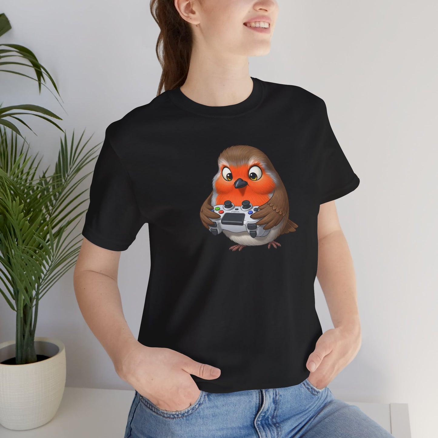 Robin Playing Video Games Funny Gamer and Bird Lover T-Shirt