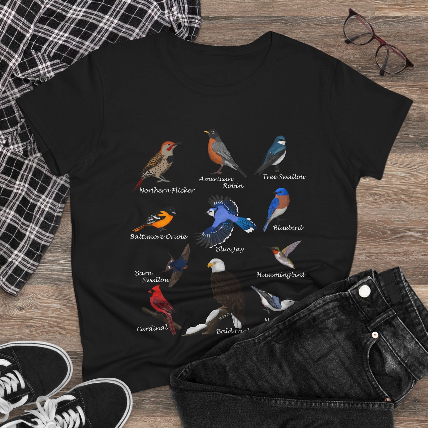 Birds of America Blue Jay Cardinal Bald Eagle Oriole Bird Design for Birdwatchers and Bird Lovers Women's T-Shirt