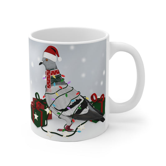 Taube mit Lichterkette im Winter Weihnachten Schnee Vogel Tasse