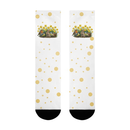 Vogel-Socken mit Osterglocken – Kaninchen, Rotkehlchen, Meisen & Zaunkönig