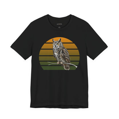 Great Horned Owl T-Shirt | Bird Lover & Birder Retail Fit Apparel | Unisex Wildlife Raptor Tee