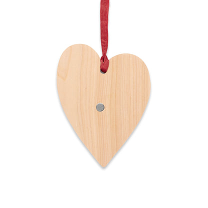 Heart-Shaped Wooden Ornament with Bluebird - Perfect for Bird Lovers
