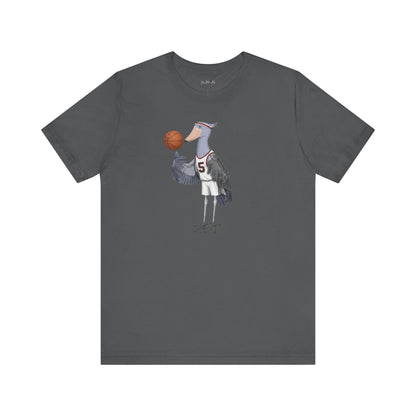 ハシビロコウの面白いバスケットボール鳥Tシャツ - ユニークなバスケットボールファンへのギフト - 選手とファンのための柔らかいユニセックスTシャツ