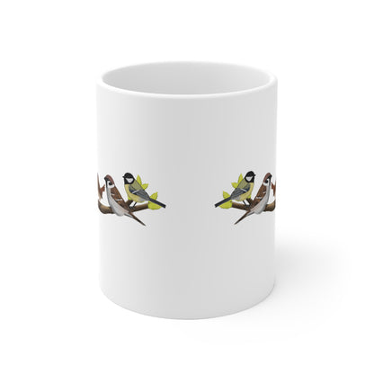Vögel auf einem Ast Tasse Amsel Rotkehlchen Blaumeise Zaunkönig Spatz Kohlmeise Weiß