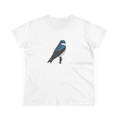 Tree Swallow Bird Design for Birdwatchers and Bird Lovers Women's T-Shirt