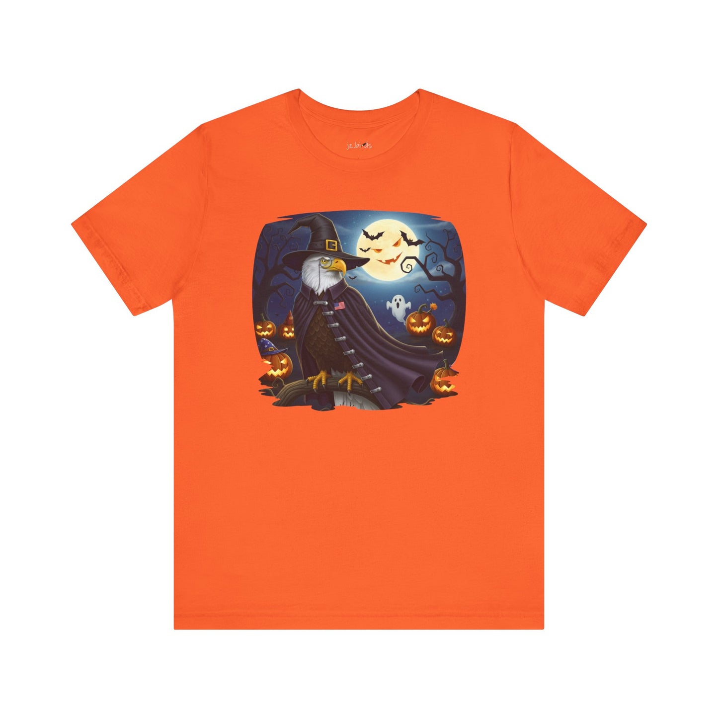 Bald Eagle Halloween Bird T-Shirt - Spooky Full Moon Halloween Costume for Bird Lovers