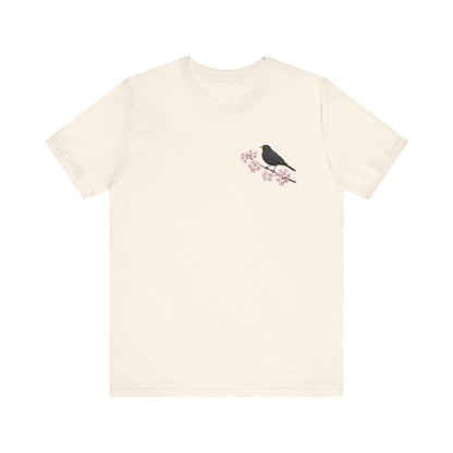 Amsel T-Shirt mit Kirschblüten | Florales Vogelmotiv für Vogelfreunde – bird graphic tee, Vogel