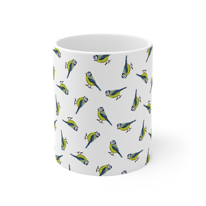 Blaumeise Tasse – mit Streumuster | Vogelmotiv Kaffeebecher für Vogelbeobachter & Naturfreunde