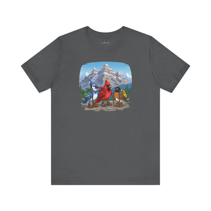 Birds Hiking T-Shirt Funny Cardinal Blue Jay Robin on a Hike Bird Watcher Bird Lover