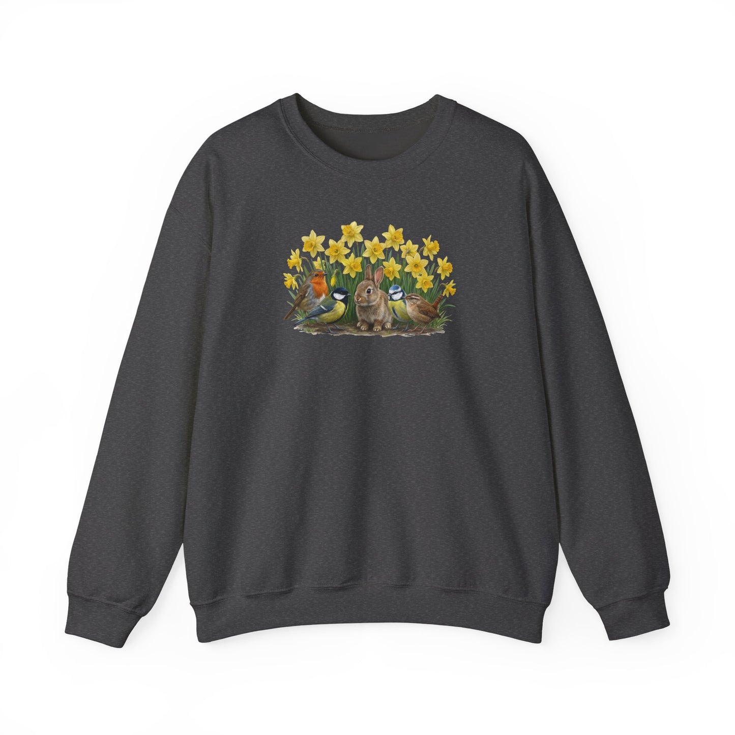 Oster-Sweatshirt Frühlingswiese – Kaninchen & Singvögel in Osterglocken | Unisex Pullover