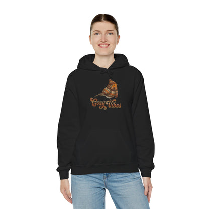Rotkehlchen mit Strickpullover Cozy Vibes Hoodie - Vogel Kapuzenpullover für Vogelbeobachter & Naturliebhaber mit Vogelmotiv