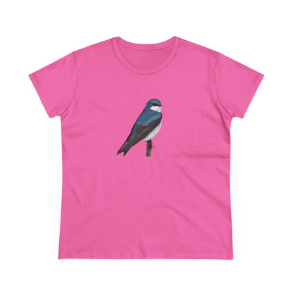 Tree Swallow Bird Design for Birdwatchers and Bird Lovers Women's T-Shirt