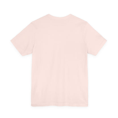 Rosi Rotkehlchen vor der Pariser Skyline T-Shirt – Bequemes Premium Shirt für Vogelfreunde