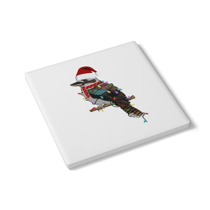 Keramik-Untersetzer Kookaburra als Weihnachtsmann mit Lichterkette Weihnachtliches Vogel-Motiv