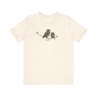 Eule Steinkauz & Jungvogel T-Shirt | Frühlingsblüten Vogelmotiv für Vogelbeobachter