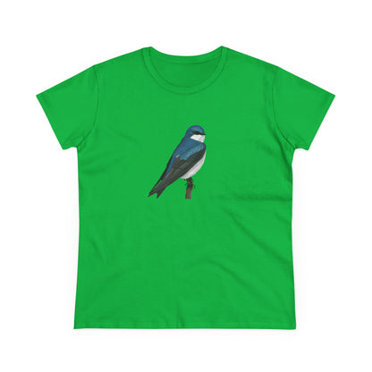 Tree Swallow Bird Design for Birdwatchers and Bird Lovers Women's T-Shirt