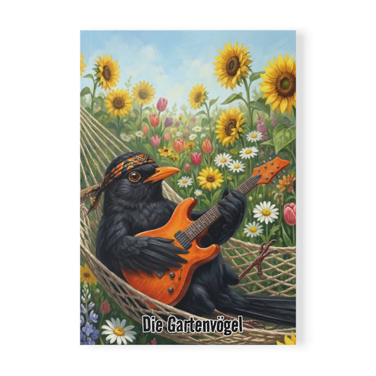 Blacky mit Gitarre in der Hängematte - Premium Notizbuch A5 mit Vogelmotiv | Die Gartenvögel