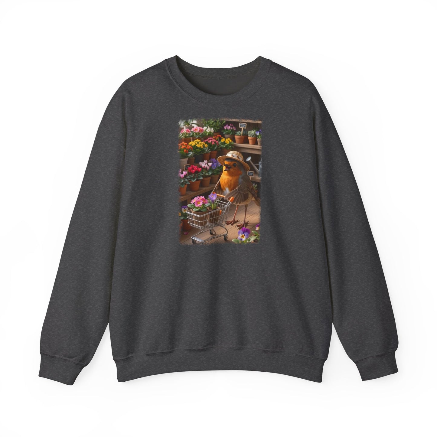 Digital gemalte Illustration eines glücklichen Rotkehlchens mit Sonnenhut, das an einer Blume schnuppert und einen vollen Einkaufswagen schiebt, gedruckt mit weichen Acryl-Kanten auf einem warmen Unisex-Sweatshirt.
