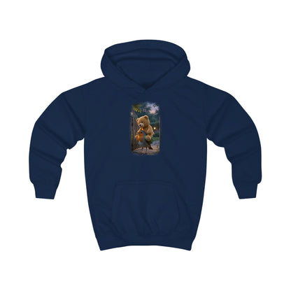 Lustiger Vogel Hoodie für Kinder. Das kleine Rotkehlchen Rosi trägt nach einem erfolgreichen Kirmesbesuch stolz einen riesigen Teddybären auf dem Rücken. Ein tolles, warmes Geschenk für kleine Vogelfreunde, Vogelbeobachter und Nachwuchs-Biologen.